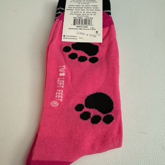 NWT Two Left Feet stay pawsitive 🐾 socks - Picture 4 of 7
